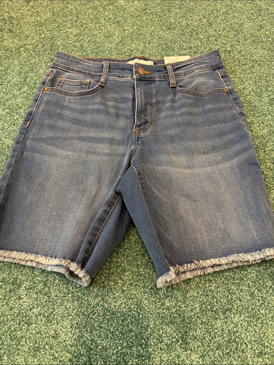 Nine West Pants - Nine West Mid Rise‎ Bermuda Shorts Size 4 Medium Wash Denim NWT